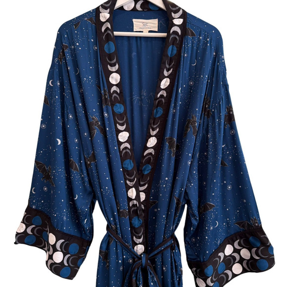 Printfresh Eco Satin Robe Bats and Moon Evening Flight RARE Size L/XL - Picture 4 of 11